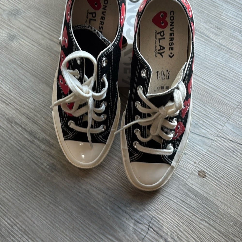 Converse Cômme des Garçons Black and White Sneakers with Red Accents 9 - Picture 5 of 8